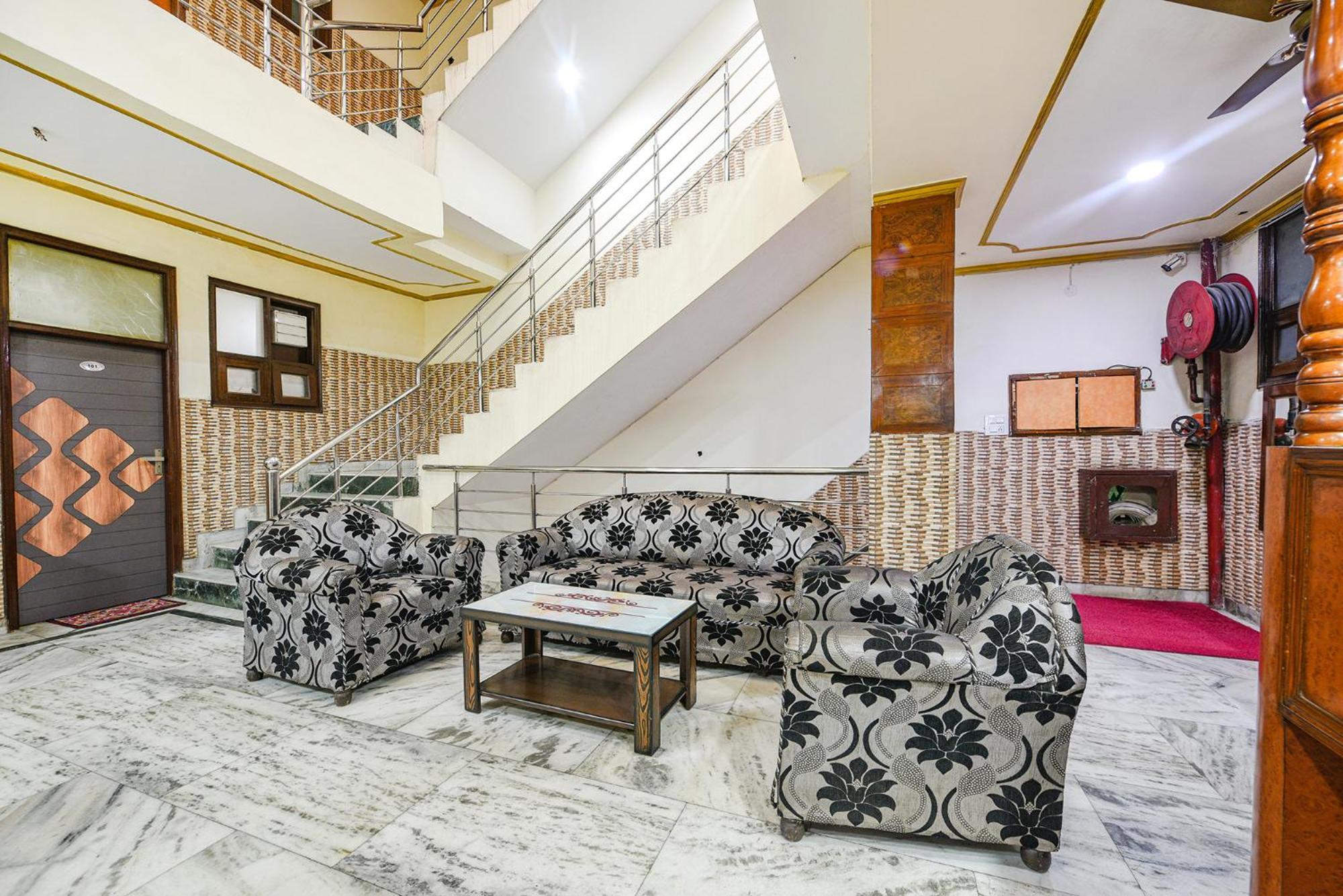 Fabhotel Royal Inn Chandīgarh المظهر الخارجي الصورة